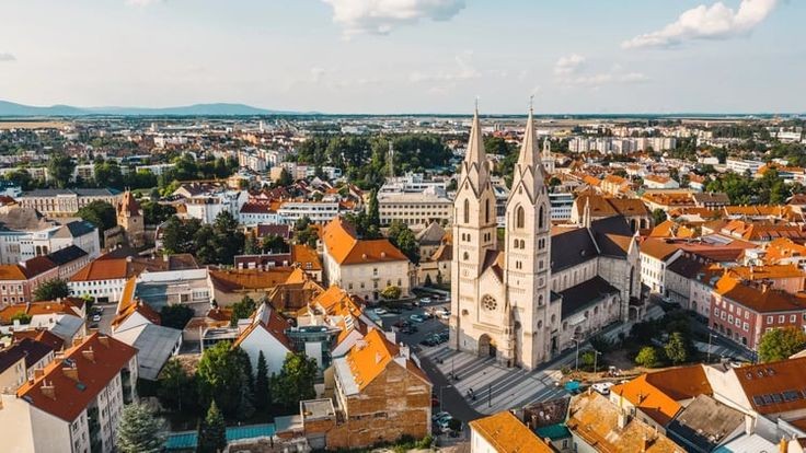 Bécsújhelyi óváros