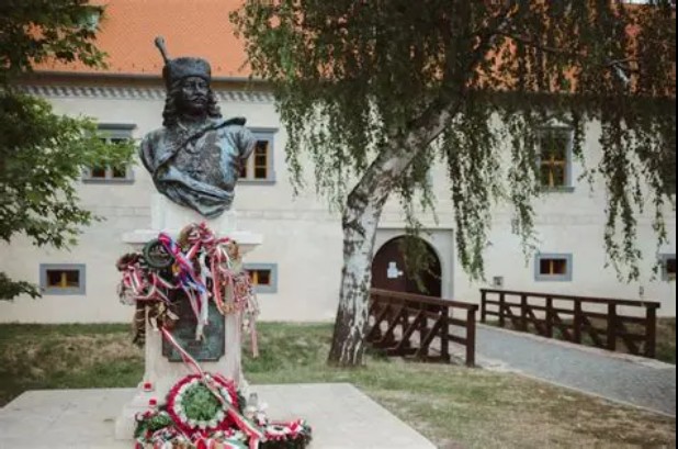 Rákóczi emlékmű - Borsi